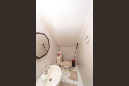 Casa para alugar com 300m², 6 quartos e 5 vagasLavabo