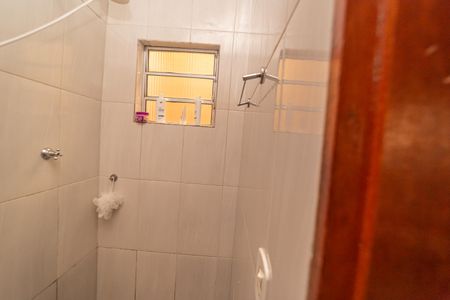 Casa para alugar com 300m², 6 quartos e 5 vagasBanheiro da Casa 2