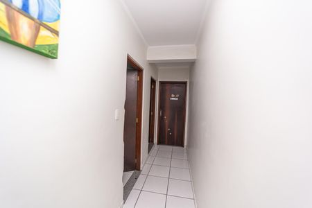 Casa para alugar com 300m², 6 quartos e 5 vagasCorredor