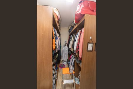 Casa para alugar com 300m², 6 quartos e 5 vagasCloset do Quarto 1