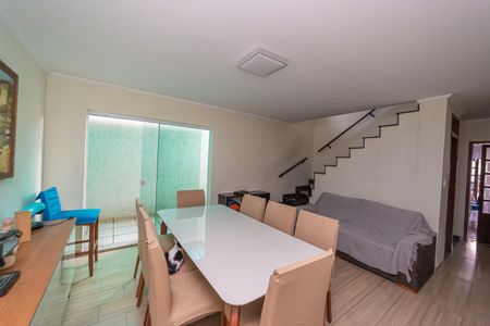 Casa para alugar com 300m², 6 quartos e 5 vagasSala de Jantar