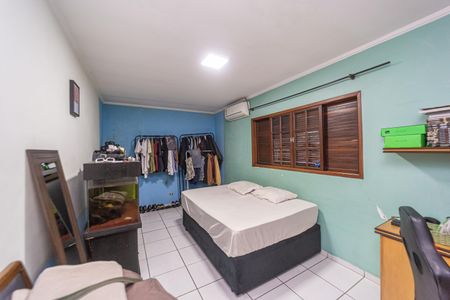 Casa para alugar com 300m², 6 quartos e 5 vagasQuarto 1