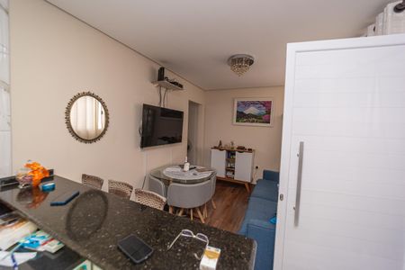 Casa para alugar com 300m², 6 quartos e 5 vagasCozinha da Edícula