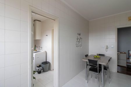 Apartamento à venda com 77m², 2 quartos e 2 vagas Apartamento à venda com 77m², 2 quartos e 2 vagasCozinha