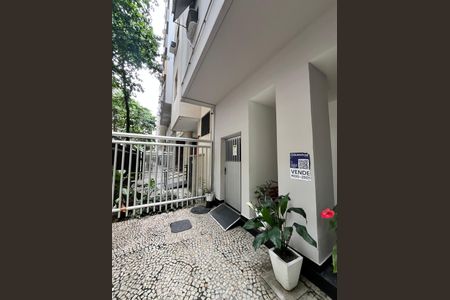 Studio à venda com 21m², 1 quarto e sem vaga Studio à venda com 21m², 1 quarto e sem vagaPlaca