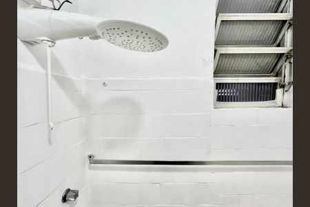 Studio à venda com 21m², 1 quarto e sem vaga Studio à venda com 21m², 1 quarto e sem vagaBanheiro