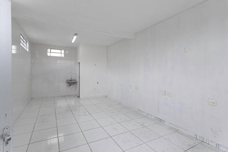 Sala/Quarto de kitnet/studio para alugar com 1 quarto, 84m² em Arvoredo, Contagem