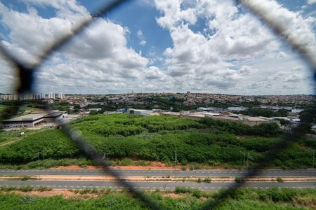 Apartamento para alugar com 56m², 2 quartos e 1 vaga Apartamento para alugar com 56m², 2 quartos e 1 vagaVaranda - Vista