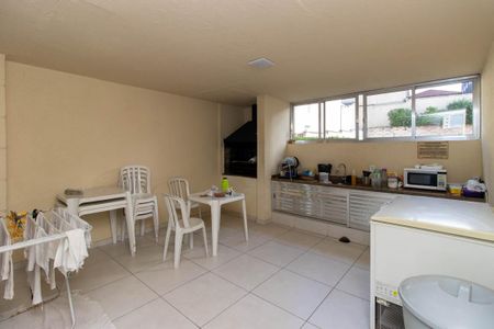 Apartamento à venda com 50m², 2 quartos e 1 vaga Apartamento à venda com 50m², 2 quartos e 1 vagaÁrea comum - Churrasqueira