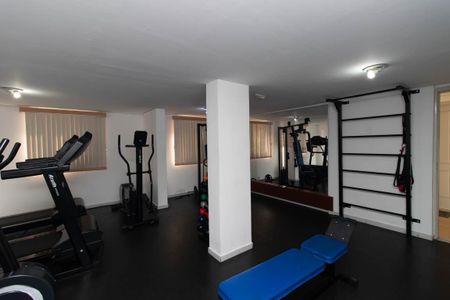 Apartamento à venda com 50m², 2 quartos e 1 vaga Apartamento à venda com 50m², 2 quartos e 1 vagaÁrea comum - Academia