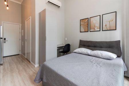 Apartamento para alugar com 34m², 2 quartos e sem vaga Apartamento para alugar com 34m², 2 quartos e sem vagaStudio