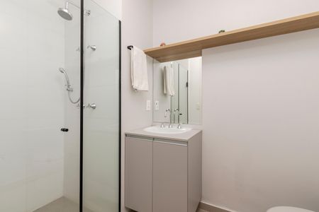Apartamento para alugar com 34m², 2 quartos e sem vaga Apartamento para alugar com 34m², 2 quartos e sem vagaBanheiro Social