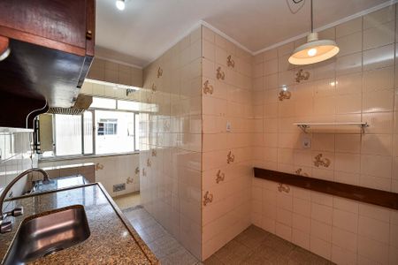 Apartamento à venda com 69m², 2 quartos e 1 vaga Apartamento à venda com 69m², 2 quartos e 1 vagaCozinha e Área de Serviço