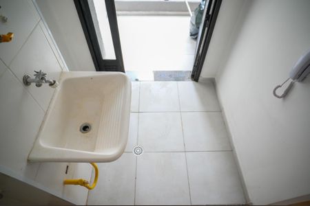 Apartamento para alugar com 41m², 2 quartos e sem vaga Apartamento para alugar com 41m², 2 quartos e sem vagaÁrea de Serviço
