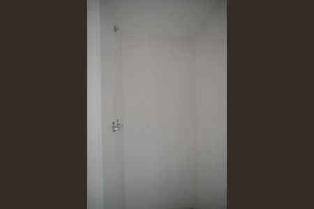 Apartamento para alugar com 41m², 2 quartos e sem vaga Apartamento para alugar com 41m², 2 quartos e sem vagaBanheiro