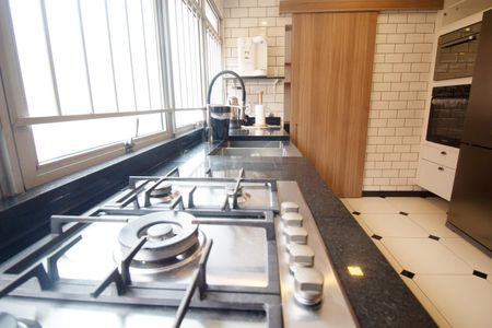 Apartamento para alugar com 144m², 3 quartos e 2 vagas