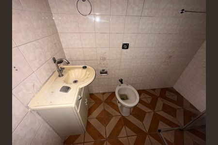 Casa para alugar com 100m², 3 quartos e 1 vagaBanheiro