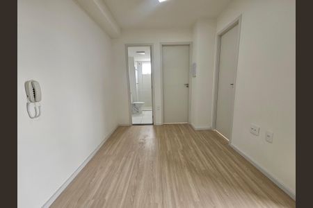 Apartamento para alugar com 32m², 2 quartos e sem vaga Apartamento para alugar com 32m², 2 quartos e sem vagaSala
