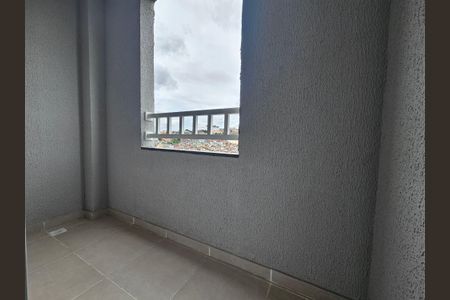 Apartamento para alugar com 32m², 2 quartos e sem vaga Apartamento para alugar com 32m², 2 quartos e sem vagaSacada quarto