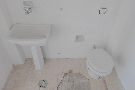 Banheiro de apartamento para alugar com 1 quarto, 55m² em Jardins, São Paulo
