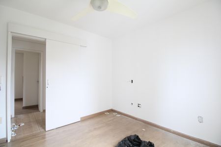 Apartamento para alugar com 108m², 3 quartos e 2 vagasQuarto 2