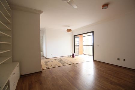 Apartamento para alugar com 108m², 3 quartos e 2 vagasSala