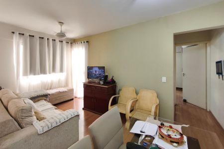 Apartamento à venda com 66m², 1 quarto e sem vagaSala