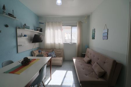 Sala de apartamento para alugar com 1 quarto, 58m² em Jardim Tres Marias, Guarujá