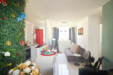 Sala de apartamento para alugar com 2 quartos, 41m² em Santa Cruz, Rio de Janeiro