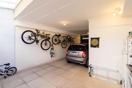 Casa de condomínio para alugar com 120m², 3 quartos e 2 vagas