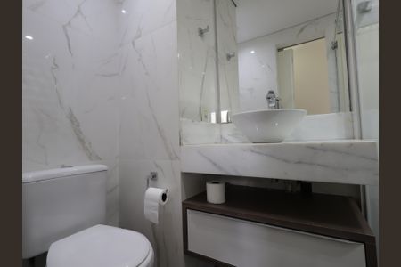 Apartamento à venda com 64m², 3 quartos e 1 vagaBanheiro da Suíte