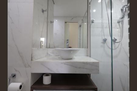 Apartamento à venda com 64m², 3 quartos e 1 vagaBanheiro da Suíte