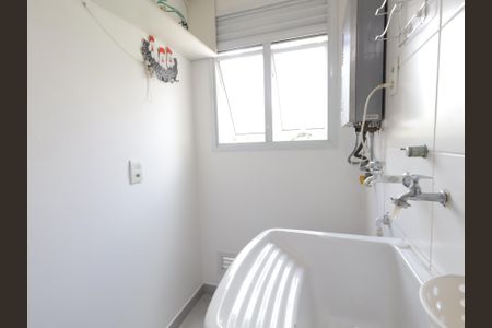 Apartamento à venda com 64m², 3 quartos e 1 vagaÁrea de Serviço