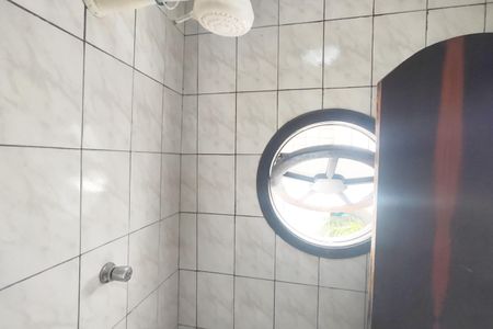 Casa à venda com 117m², 2 quartos e 1 vaga Casa à venda com 117m², 2 quartos e 1 vagaBanheiro 1