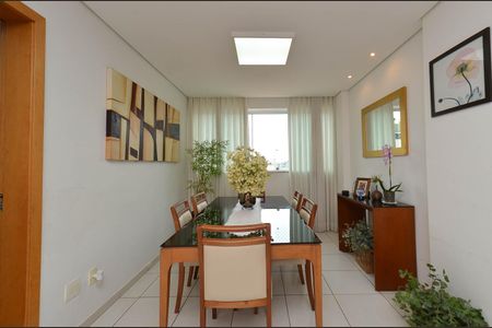 Apartamento à venda com 95m², 3 quartos e 2 vagasSala Ambientes