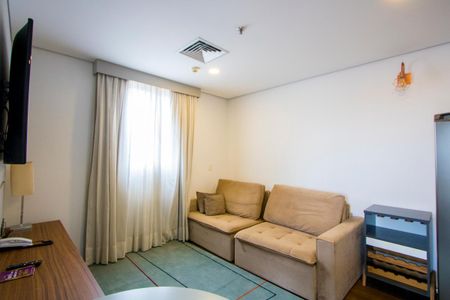 Sala de apartamento para alugar com 1 quarto, 47m² em Centro, Santo André