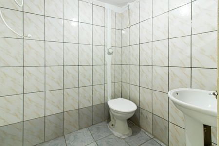 Casa para alugar com 30m², 1 quarto e sem vagaBanheiro