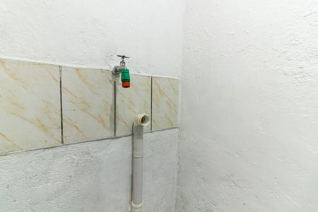 Casa para alugar com 30m², 1 quarto e sem vagaÁrea de Serviço