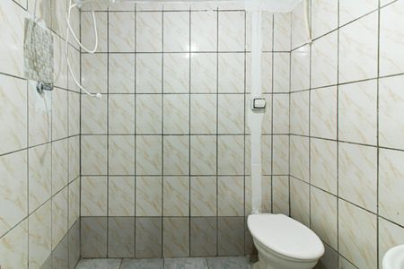 Banheiro de casa para alugar com 1 quarto, 30m² em Lapa, São Paulo