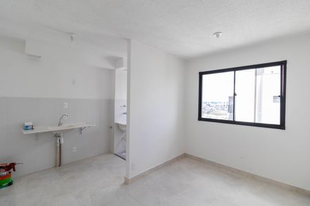 Sala/Cozinha/Área de Serviço  de apartamento para alugar com 2 quartos, 38m² em Vila Campanela, São Paulo