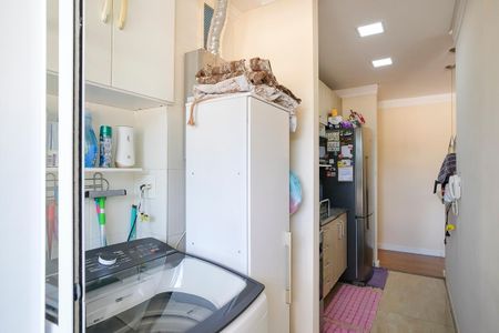 Apartamento à venda com 68m², 2 quartos e 1 vagaÁrea de serviço