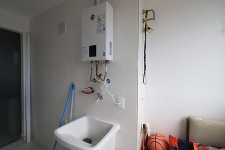 Apartamento para alugar com 70m², 2 quartos e 1 vagaÁrea de Serviço