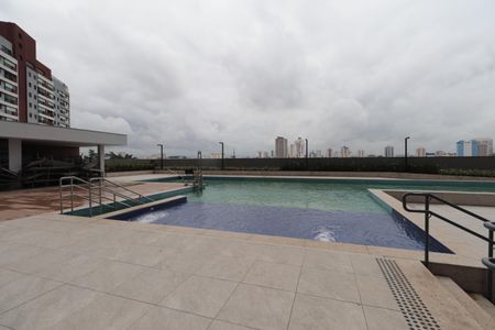 Apartamento para alugar com 70m², 2 quartos e 1 vagaÁrea comum - Piscina