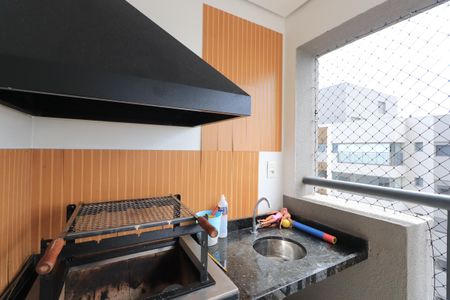 Apartamento para alugar com 70m², 2 quartos e 1 vagaSacada