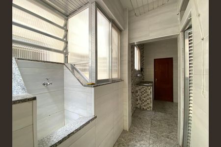 Apartamento à venda com 70m², 2 quartos e sem vaga