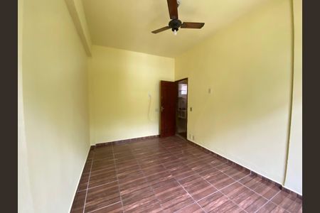 Apartamento à venda com 70m², 2 quartos e sem vaga