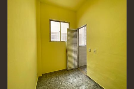 Apartamento à venda com 70m², 2 quartos e sem vaga