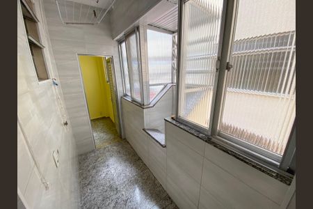 Apartamento à venda com 70m², 2 quartos e sem vaga