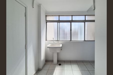 Apartamento para alugar com 187m², 3 quartos e 1 vaga Apartamento para alugar com 187m², 3 quartos e 1 vagaÁrea de Serviço