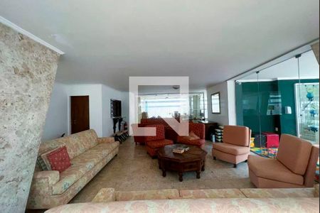 Apartamento para alugar com 187m², 3 quartos e 1 vaga Apartamento para alugar com 187m², 3 quartos e 1 vagaÁrea comum - Salão de festas